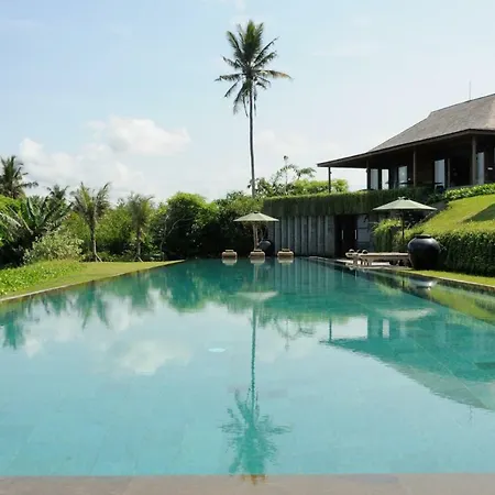 Bulung Daya Beach Villa Retreat